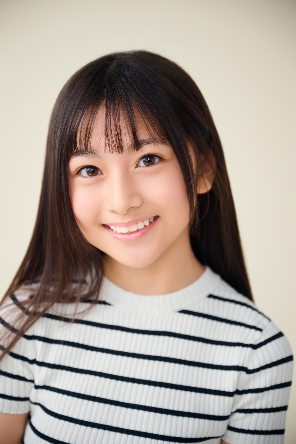 しゅり – J-MIX model agency